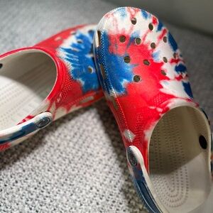 Red White and Blue Tie-Dye Crocs Size 7 Men’s 9 Women’s